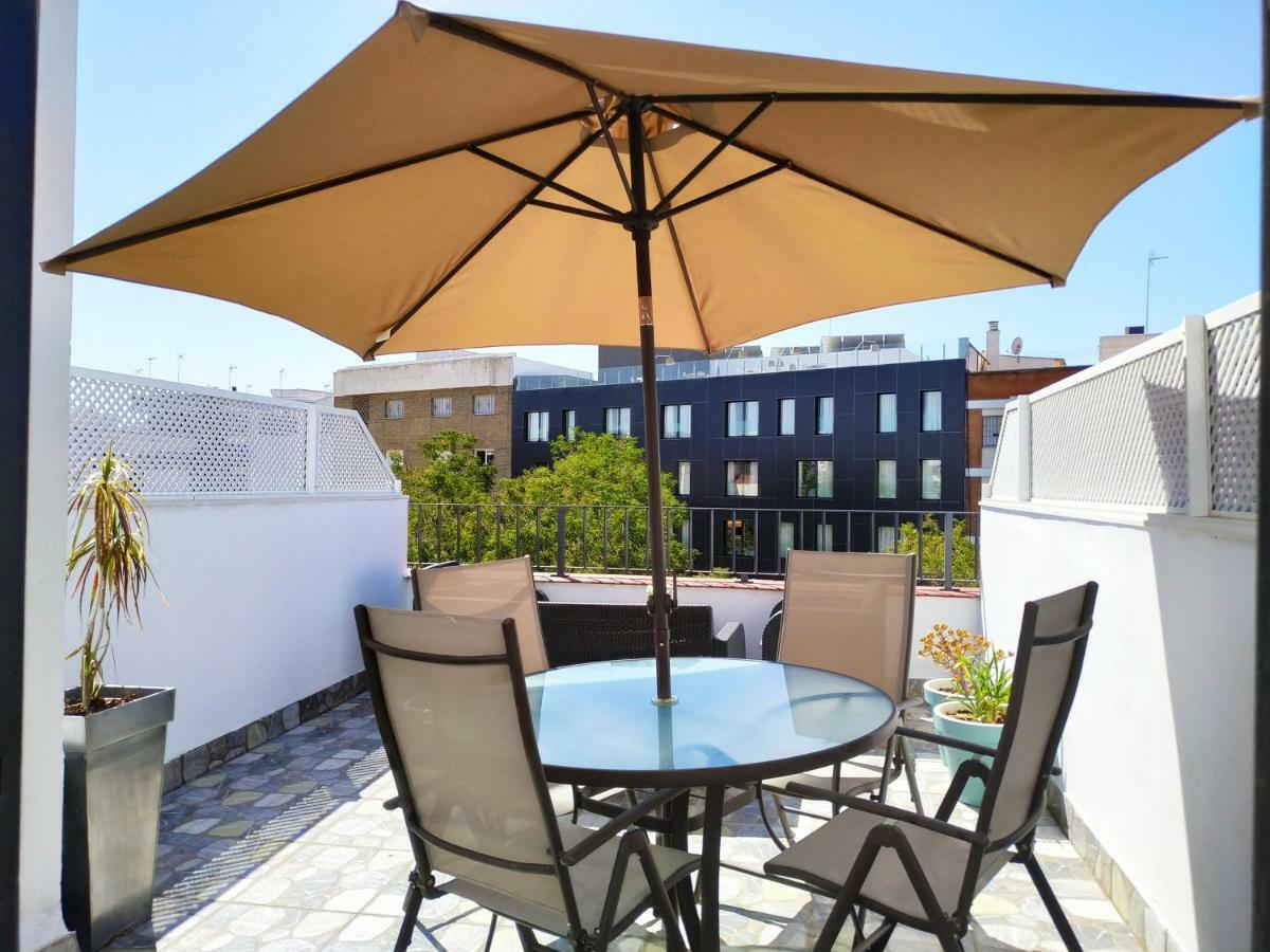 شقة Charming Terrace - Sunny Chill Out Terrace إشبيلية المظهر الخارجي الصورة